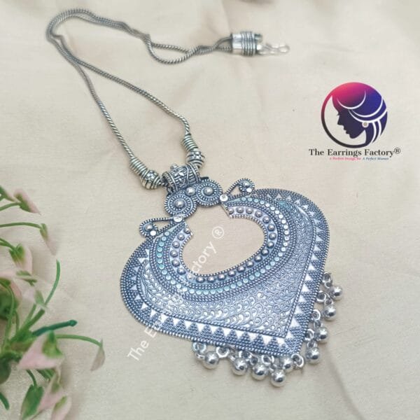 Trending Oxidized Silver Pendant Chain l