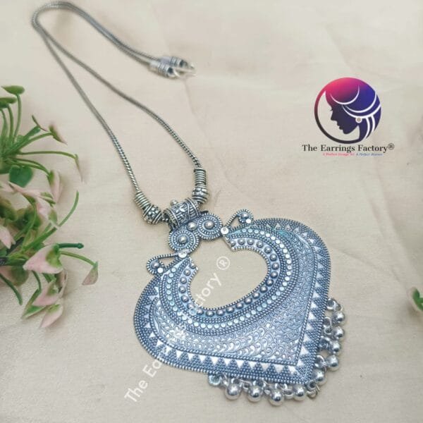Trending Oxidized Silver Pendant Chain l - Image 2