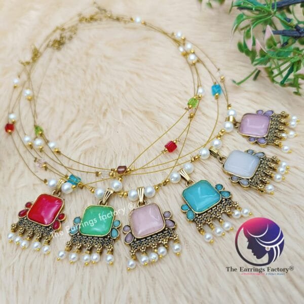 Trending Invisible Golden Stone Necklace