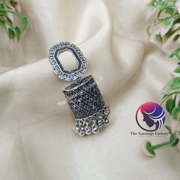 Trending Weightless Silver Jhumka - Image 3