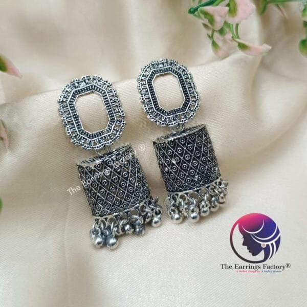 Trending Weightless Silver Jhumka - Image 4