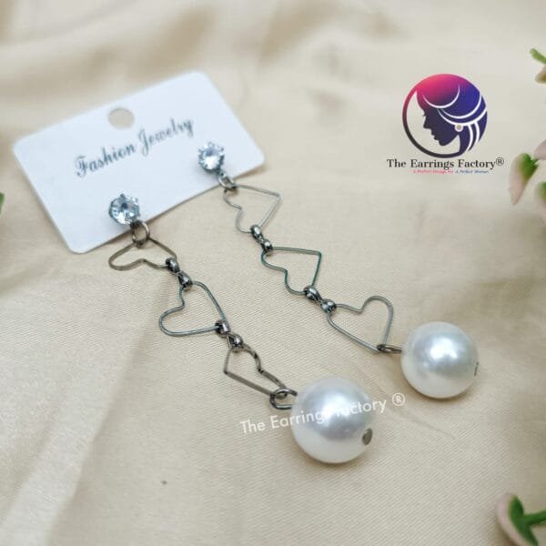 Western Black Metal Heart Chain Link Pearl Drop Earrings