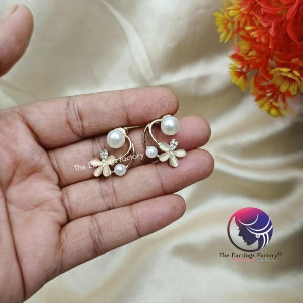 Korean Stylish Floral Pearl Earrings - Image 4