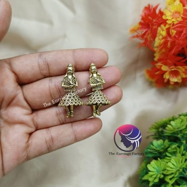 Trending Golden | Silver Dancing Doll Jhumka - Image 5