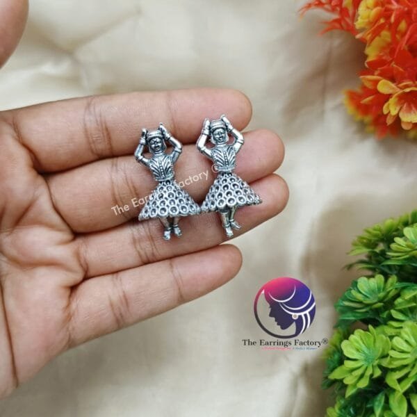 Trending Golden | Silver Dancing Doll Jhumka - Image 4