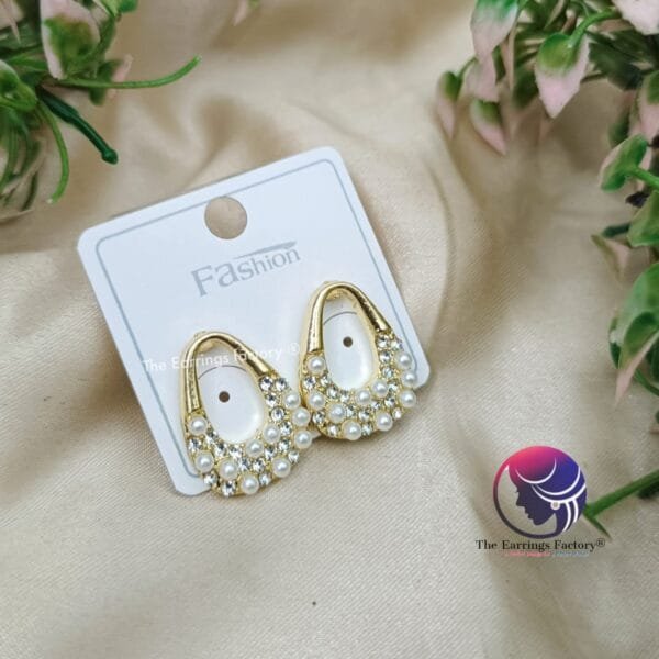 Trending Korean Stylish Golden Pearl Studs