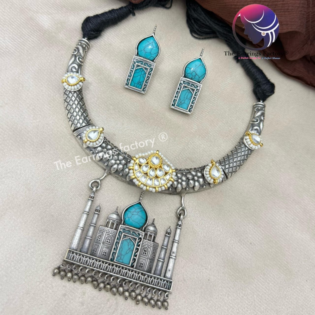Premium German Silver Tajmahal Neckset With Earrings