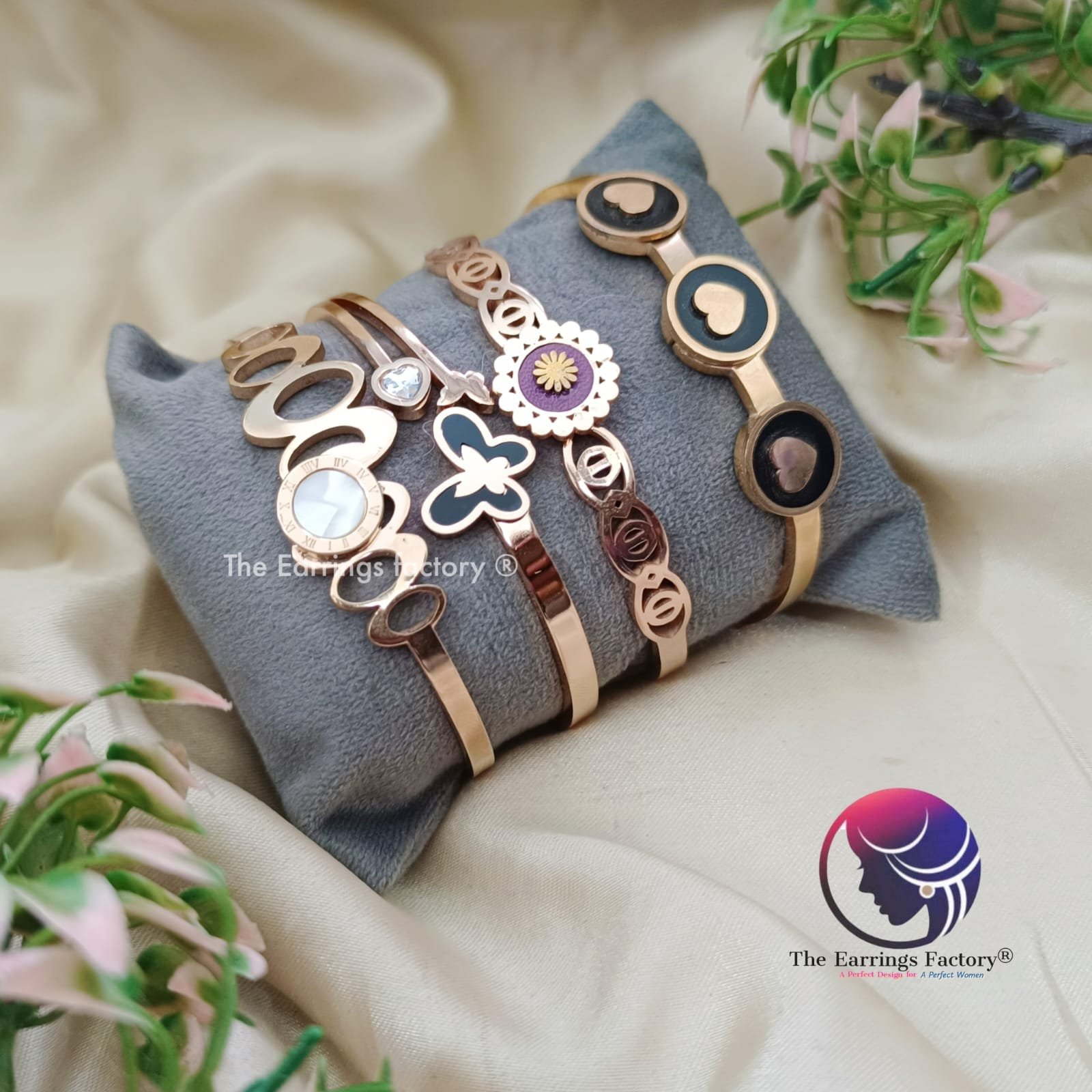 Anti Tarnish Rose Gold Openable Bracelet
