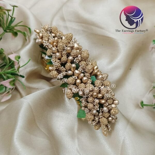 Trending Artificial Golden Flower Hairclip - Image 3