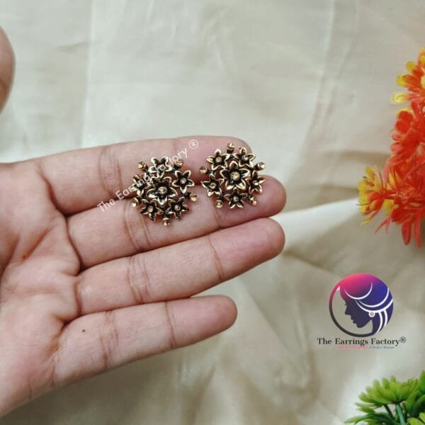 Trending Golden Stone Studs - Image 3
