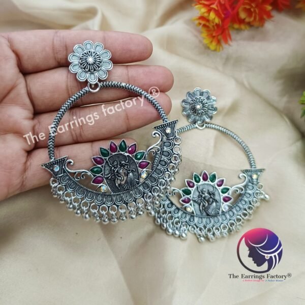 Trending Big Size Chandbali Silver Multi Stone Earrings - Image 4