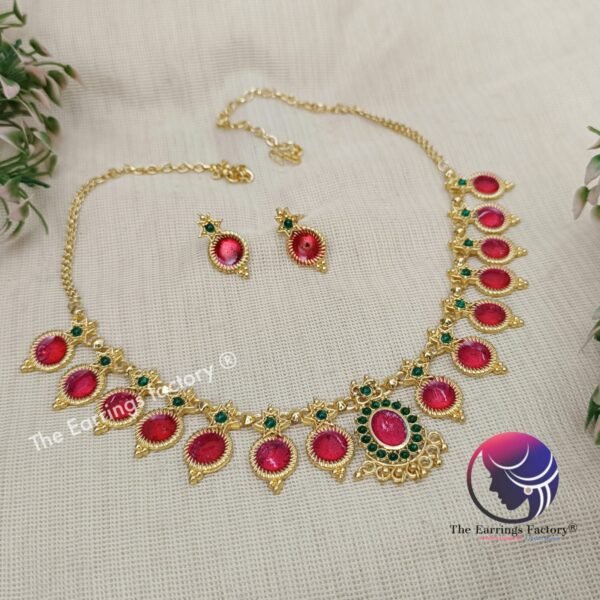 Traditional Golden Neckset with earrings - Image 3