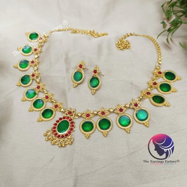 Traditional Golden Palakka Neckset with earrings - Image 2