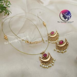 Trending Antique Invisible Moon Shape  stone necklace With Earrings