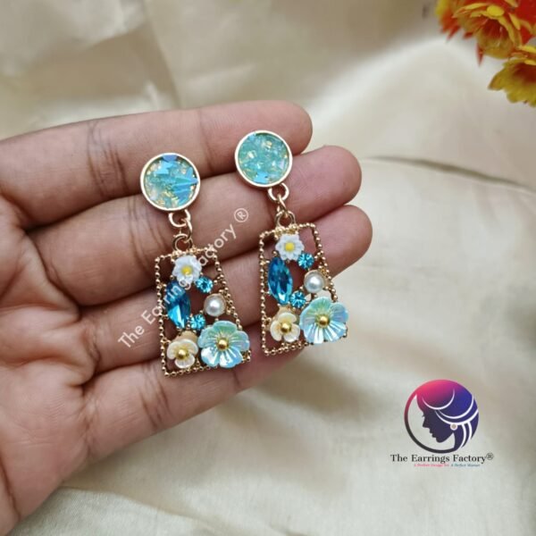 Premium Western Crystal Stone Floral Pearl Earring - Image 2