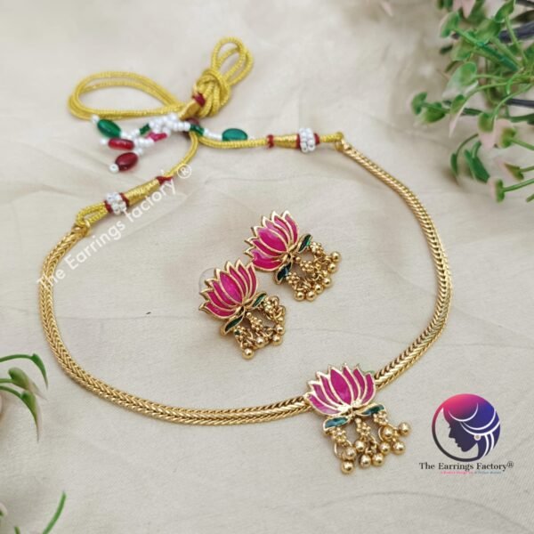 Trending Antique Lotus Neckset With Earrings - Image 2