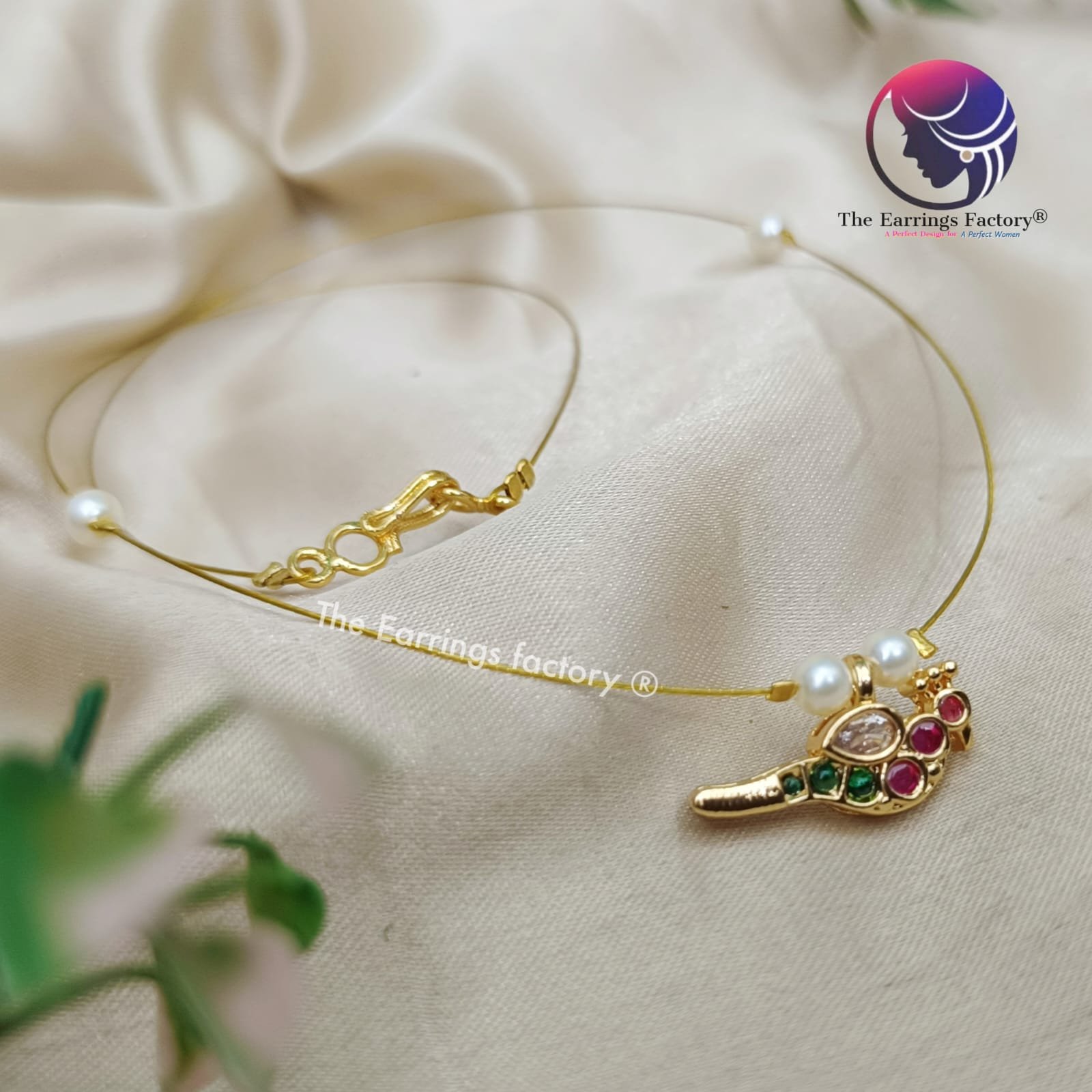Trending Invisible Golden Bird Stone Necklace