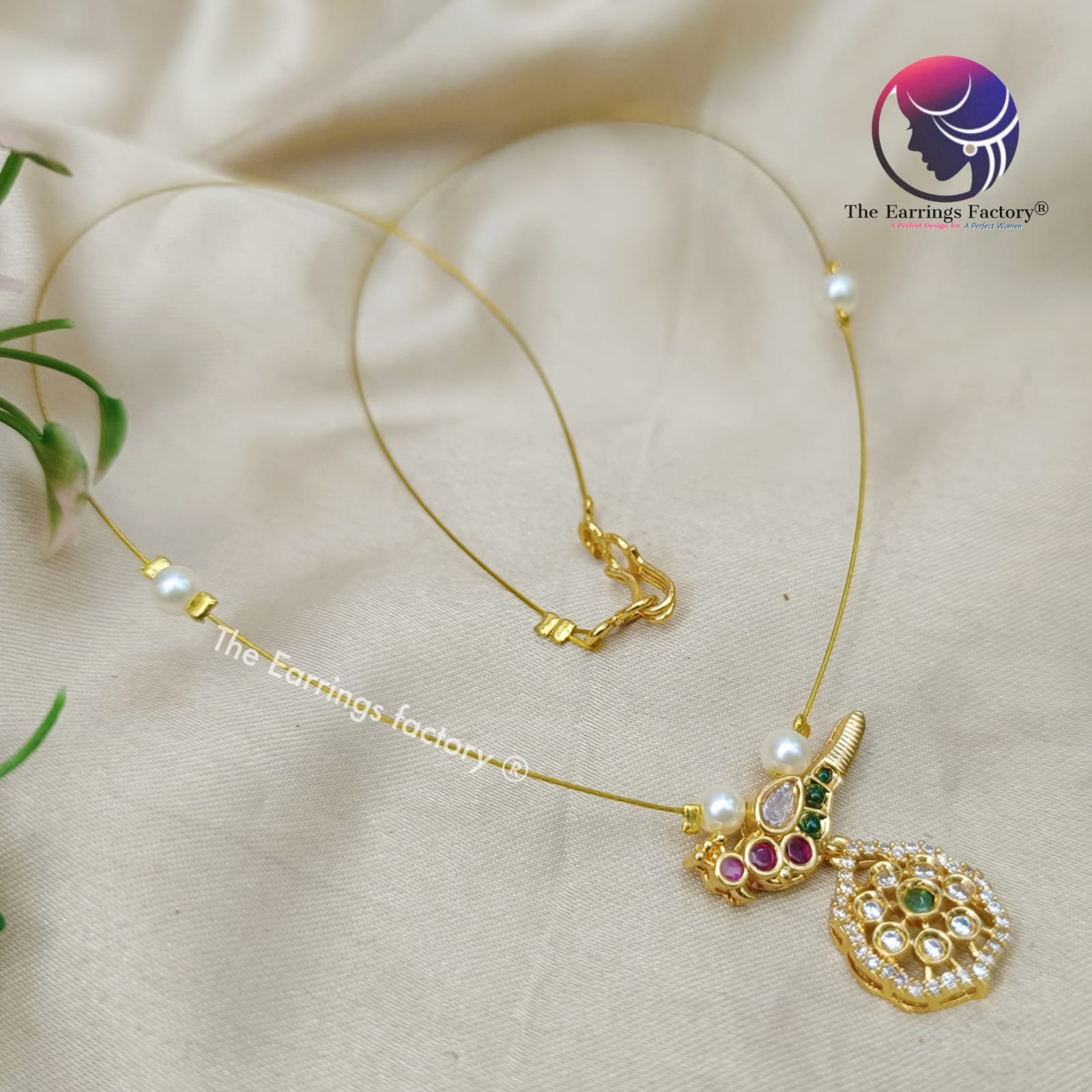 Trending Antique Invisible Bird Stone Necklace