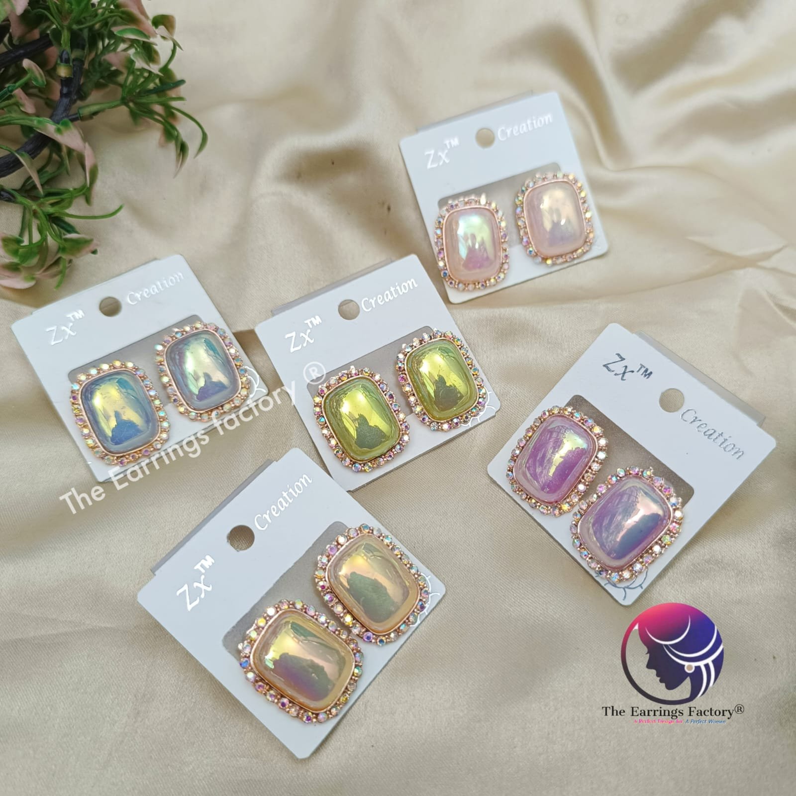 Western Blinking stone Glitter pearl studs