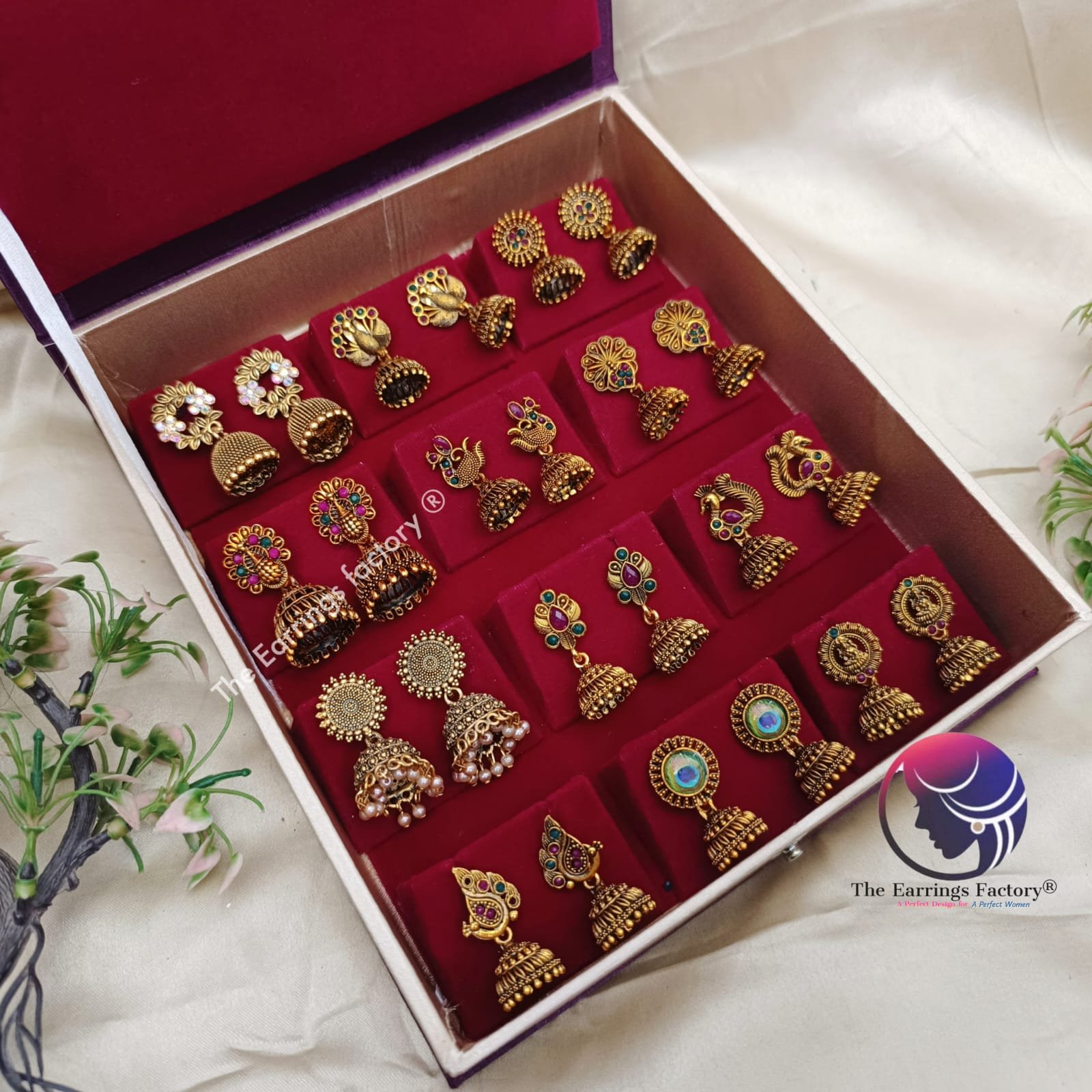 Set of 12 pair Earrings With Square Jewellery box