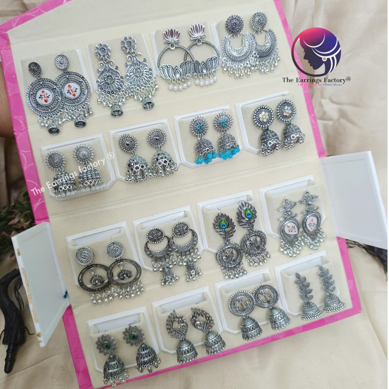 Set of 16 pair Earrings With Folding Jewellery box