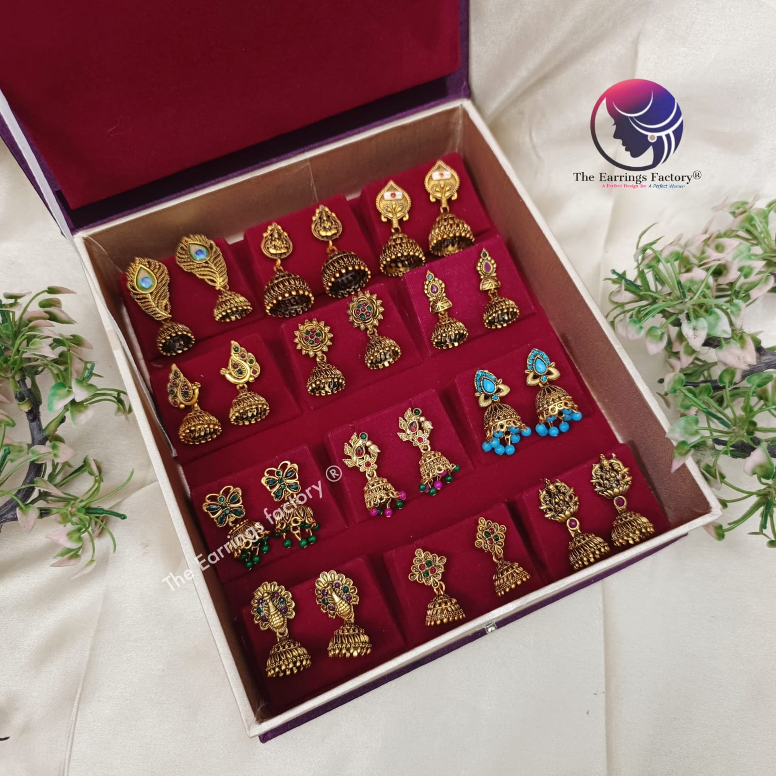 Set of 12 pair Earrings With Square Jewellery box
