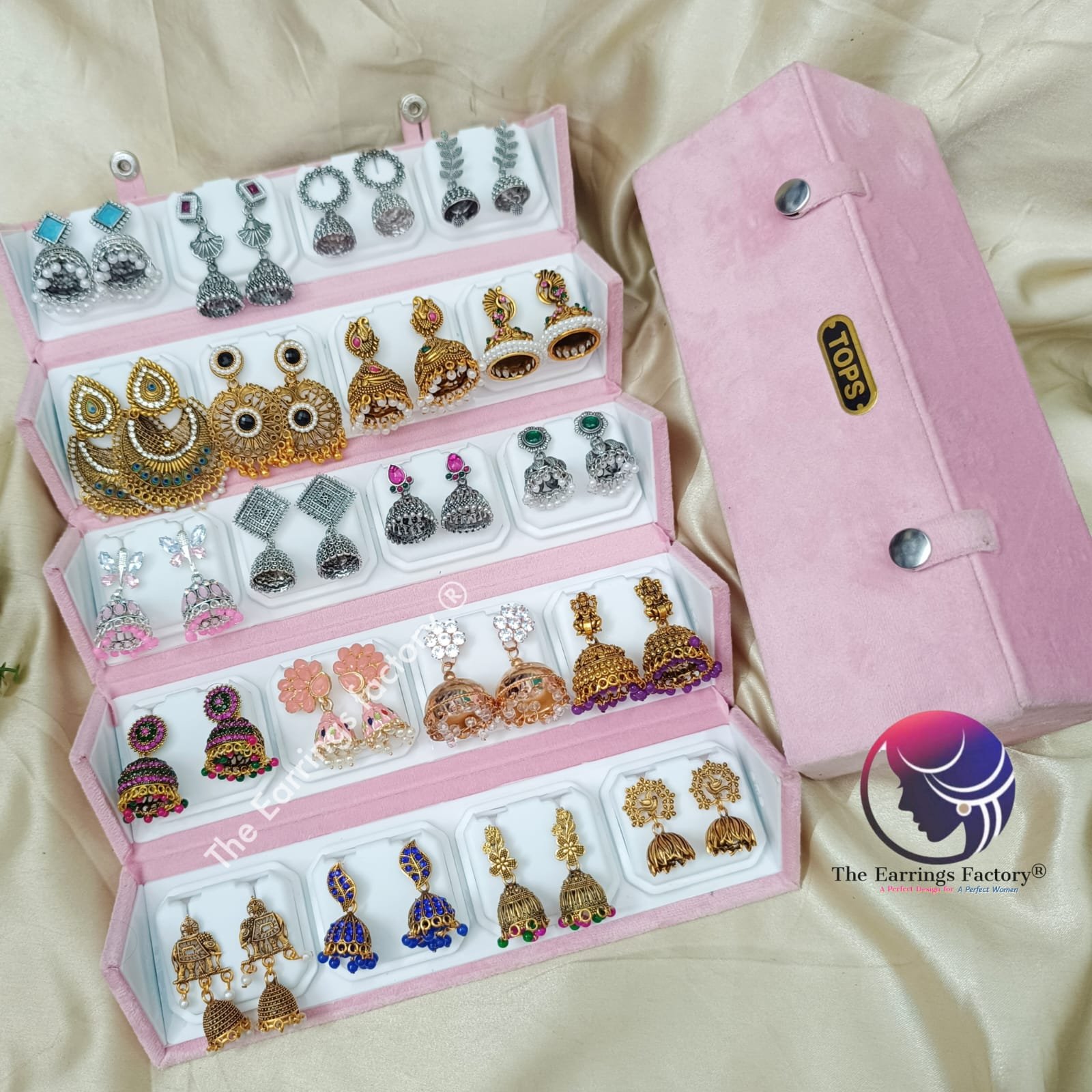 Set of 20 pair Earrings With Folding Jewellery box