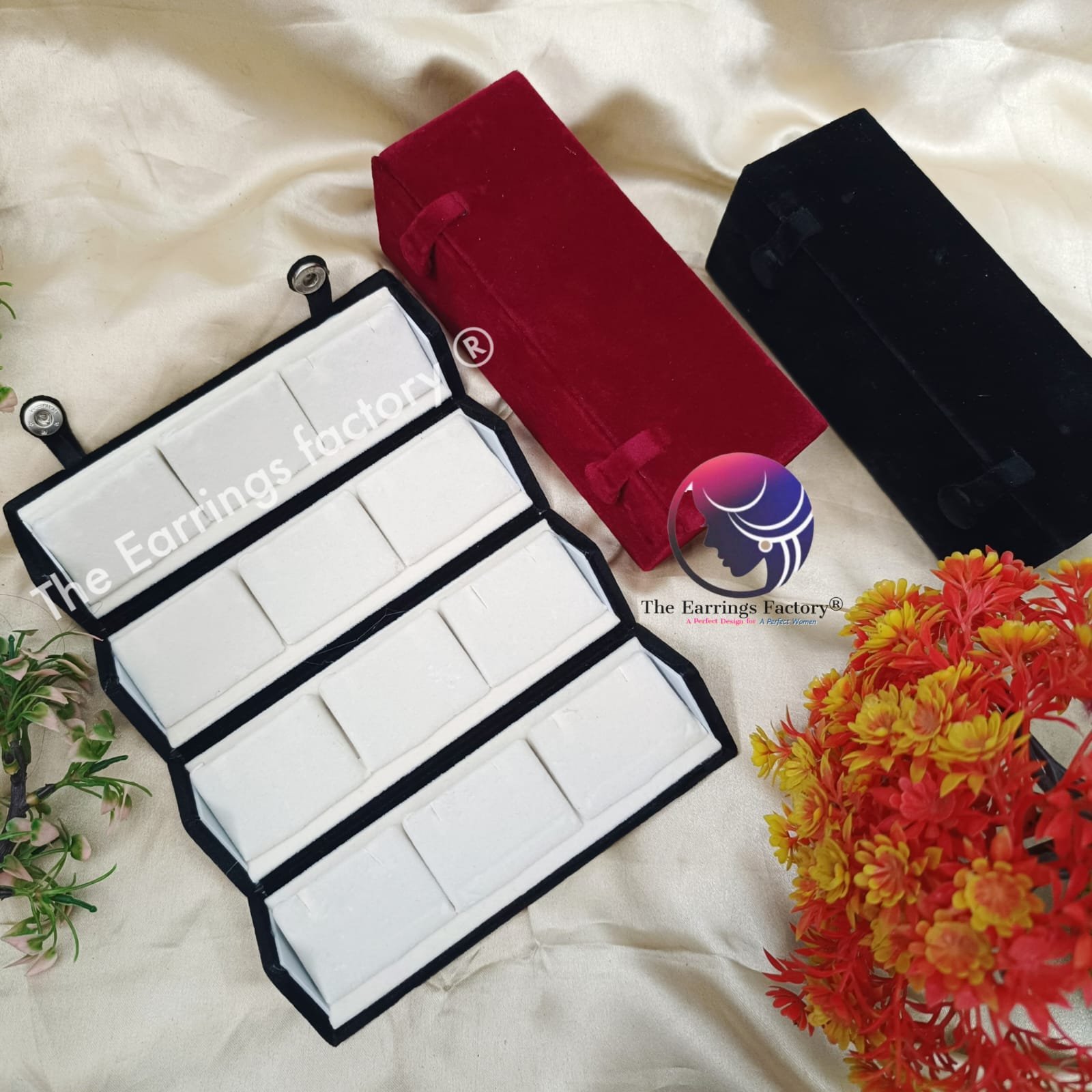 Velvet 12 earrings Organizer Folding Box