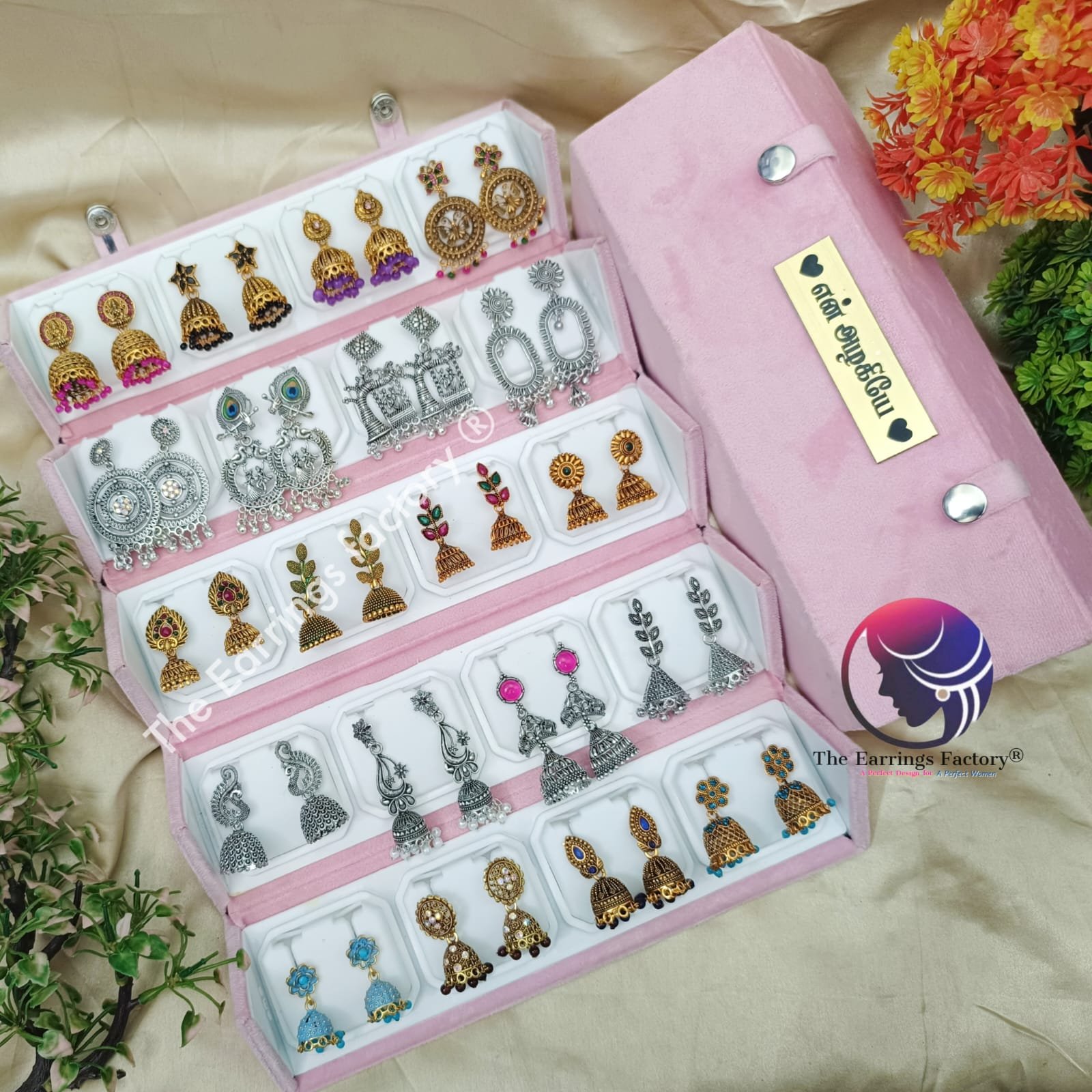Set of 20 pair Earrings With Folding Jewellery box