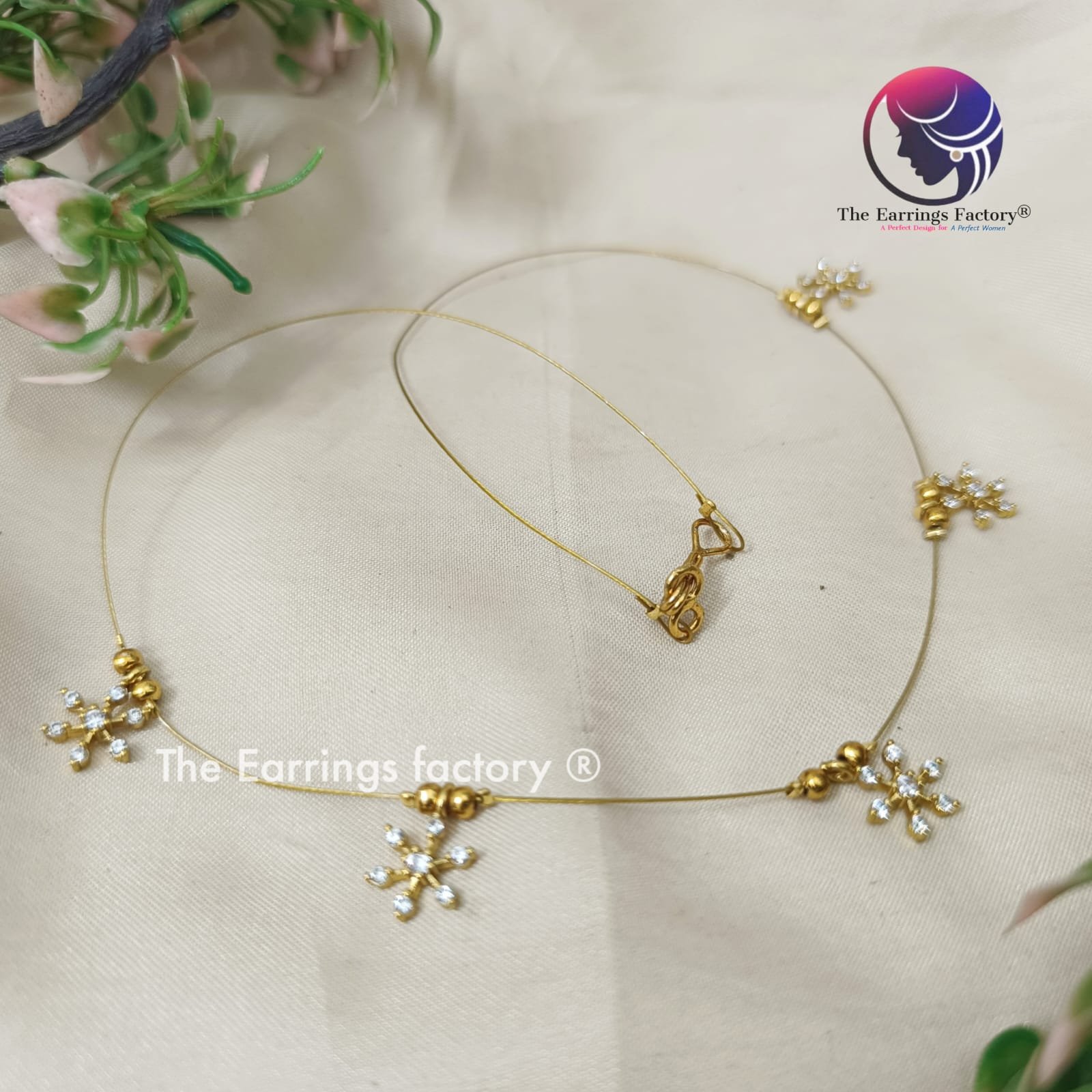Trending Invisible Golden Stone Necklace