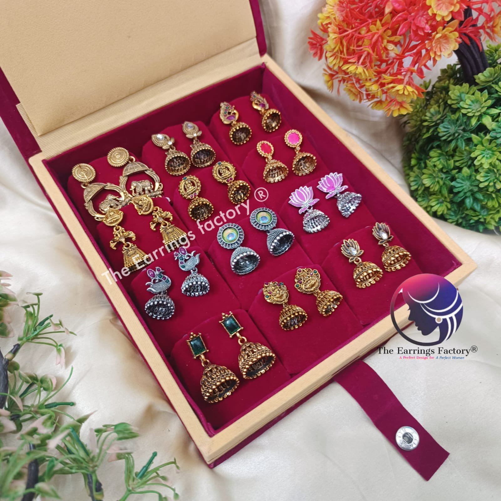 Set of 12 pair Earrings With Square Jewellery box